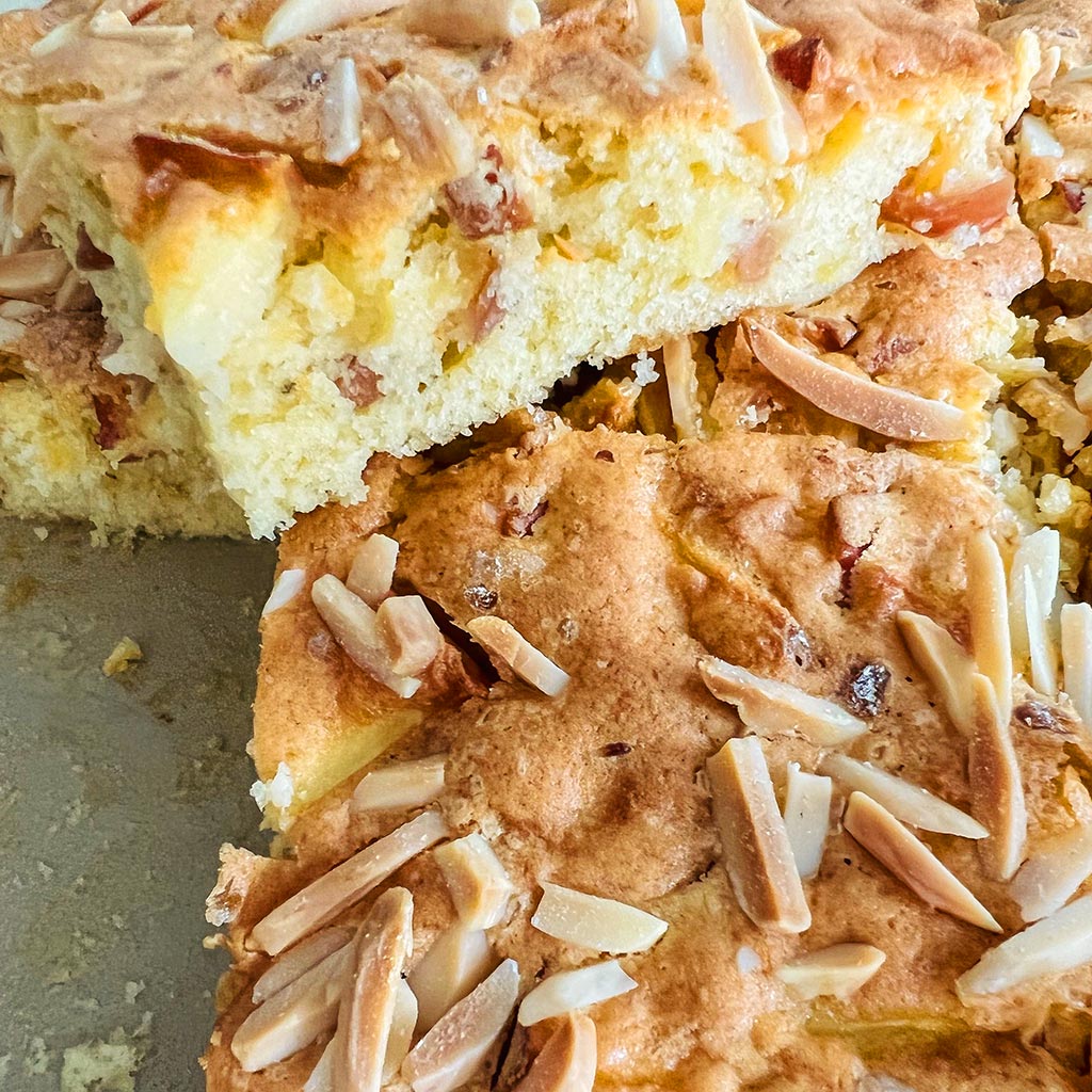 Air Fryer Birnen- oder Apfelkuchen